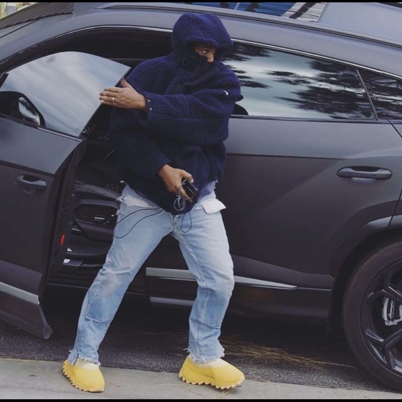 Meet your Posher, Chris - Picture 1 of 1